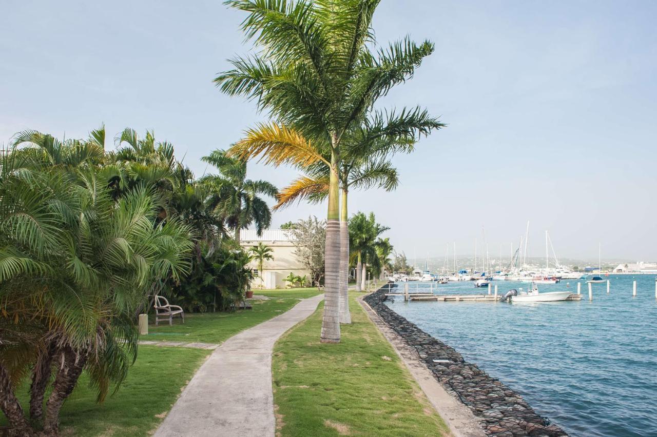 Seawind Beach Apartments Montego Bay Exterior photo
